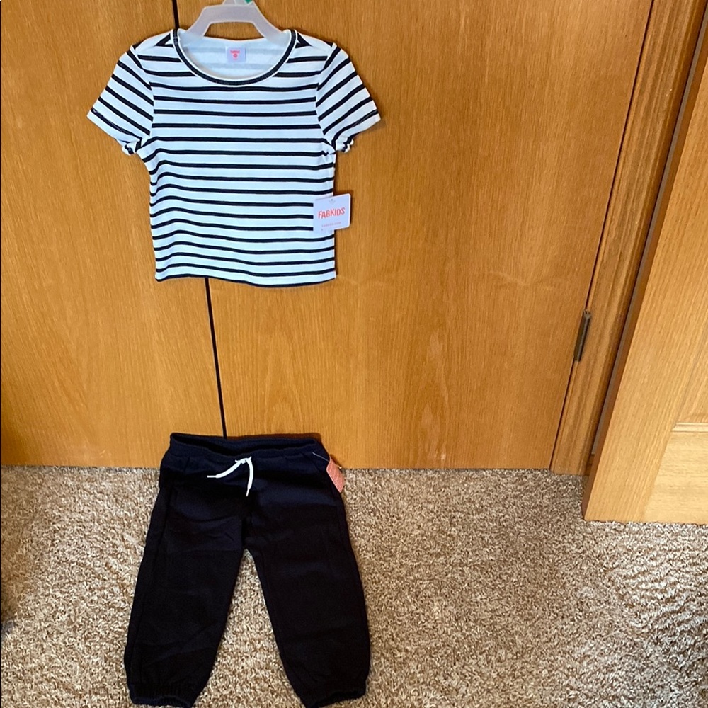 Striped Ribbed Baby tee with throw back joggers